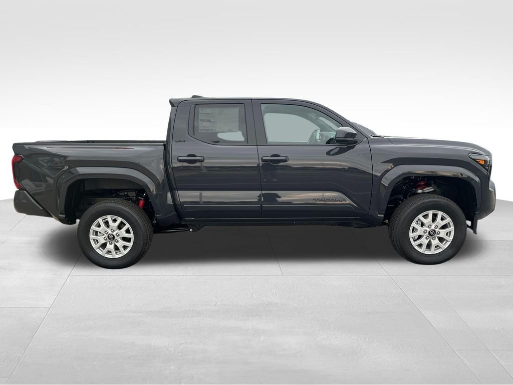 New 2026  Toyota SR5 image 6