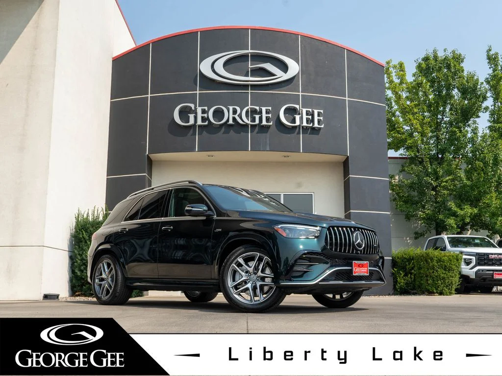 Used 2025 Green Mercedes-Benz GLE 53 AMG® image 1
