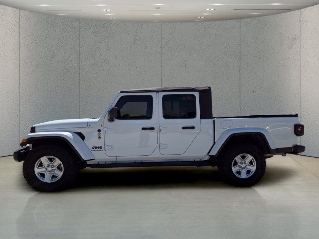 Certified Used 2022 Bright White Clearcoat Jeep Sport S image 9