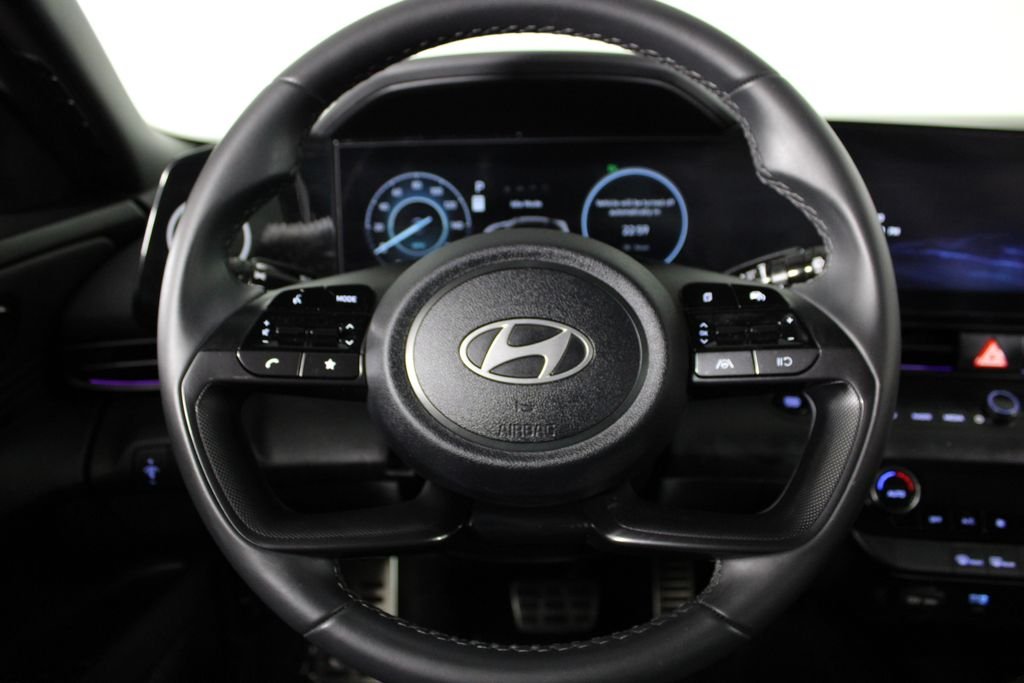 Certified Used 2025 Red Hyundai SEL Sport image 10