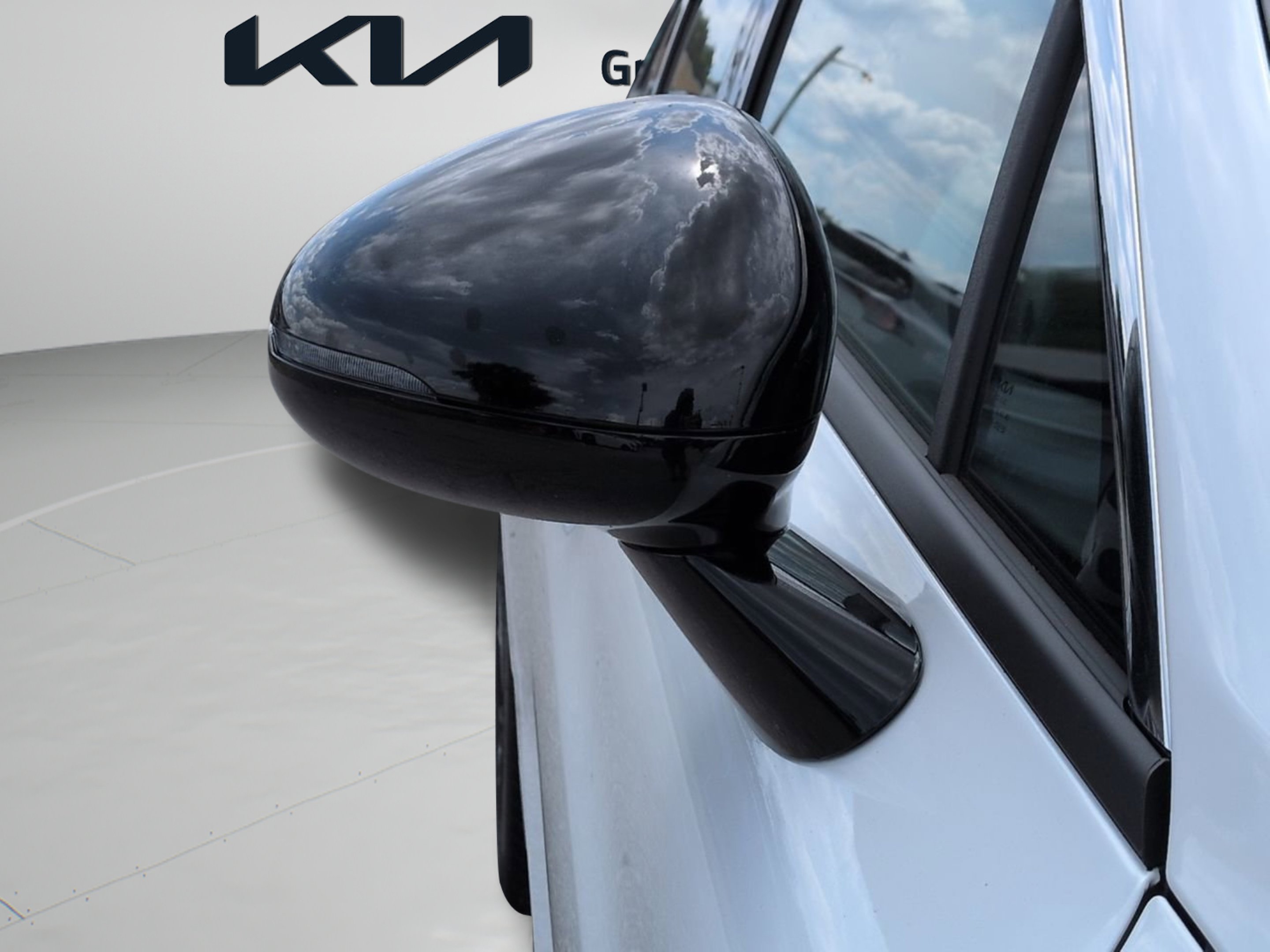 New 2026 Snow White Pearl Kia GT-Line FWD image 32