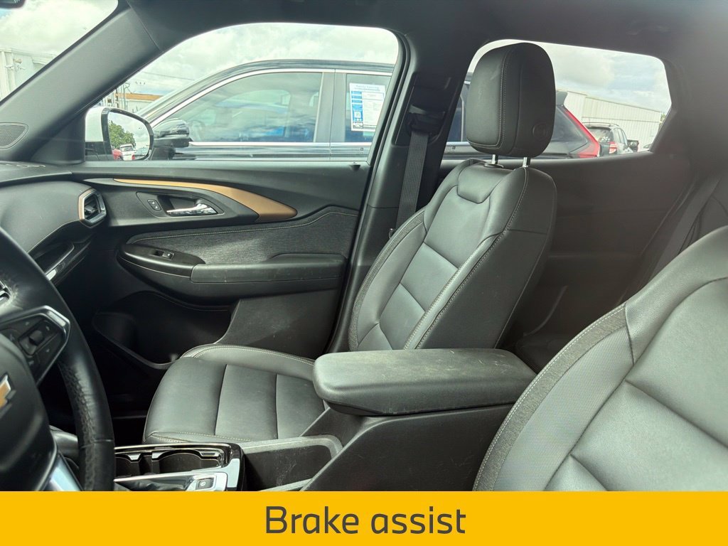 Used 2022 SUMMIT WHITE Chevrolet ACTIV image 15