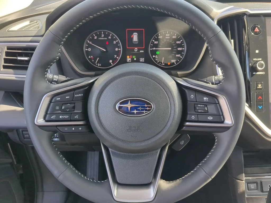 New 2026 AUTUMN GREEN METALLIC Subaru Touring 7-Passenger image 31