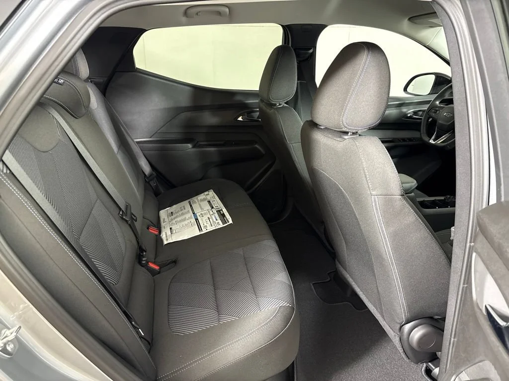 2027 Chevrolet Bolt LT - Photo 23