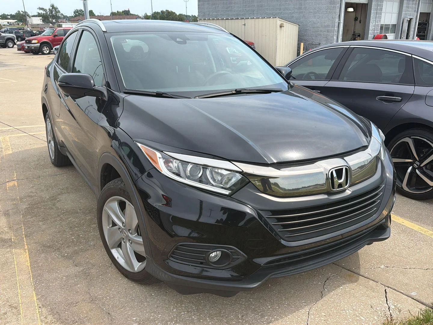 Used 2019 Crystal Black Pearl Honda EX image 2