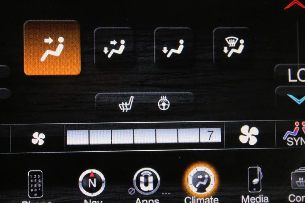 Used 2015 Red Jeep Limited image 24