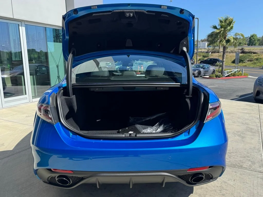 New 2026 Blue Metallic Alfa Romeo Base image 10