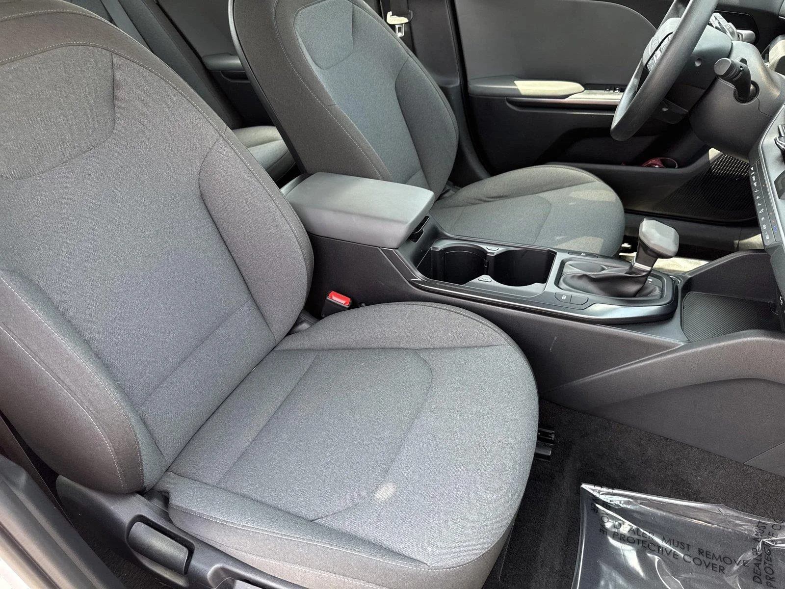 Used 2025 Snow White Pearl Kia LXS image 34