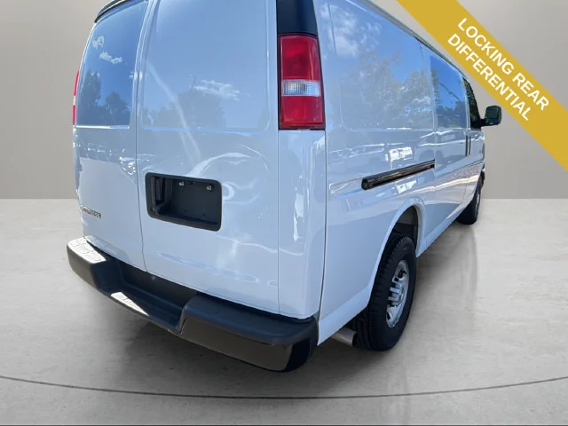 Used 2025 White Chevrolet Work Van image 8