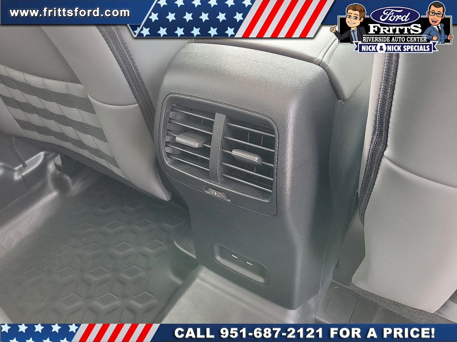 New 2026 Oxford White Ford Badlands® image 21