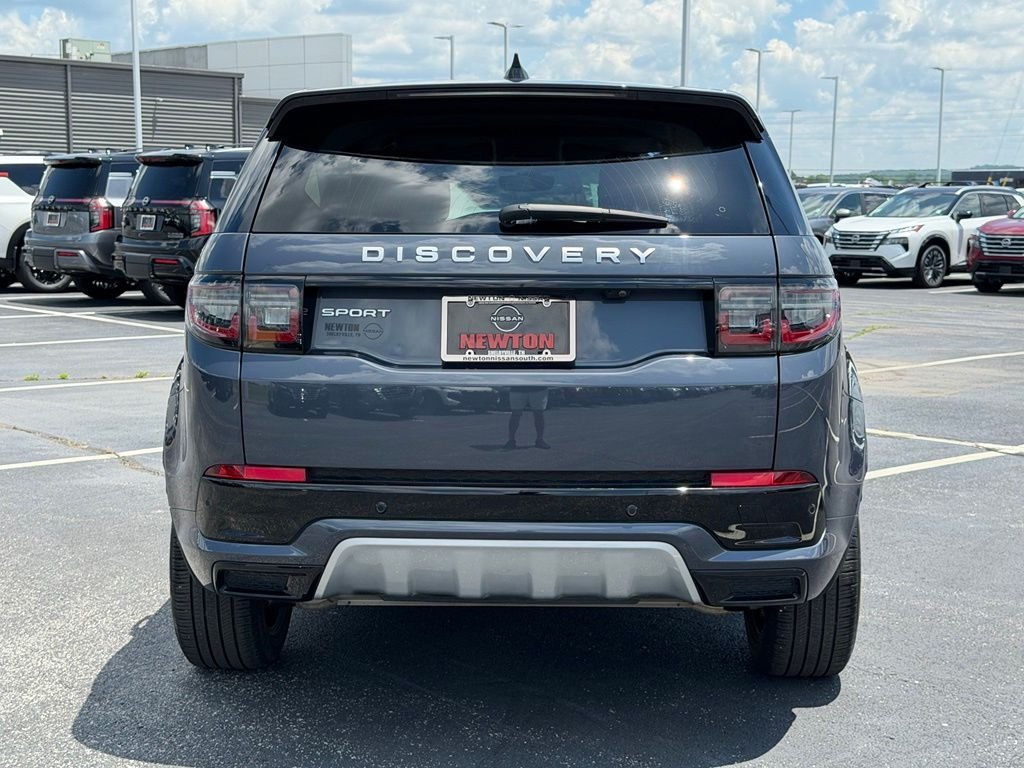 Used 2024 Gray Land Rover S image 6