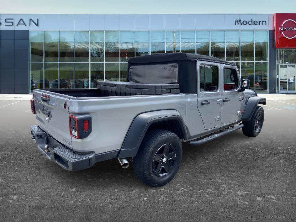 Used 2020 Billet Silver Metallic Clearcoat Jeep Sport S image 5