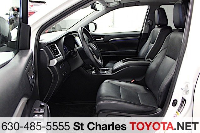 Certified Used 2019 White Toyota Limited image 13