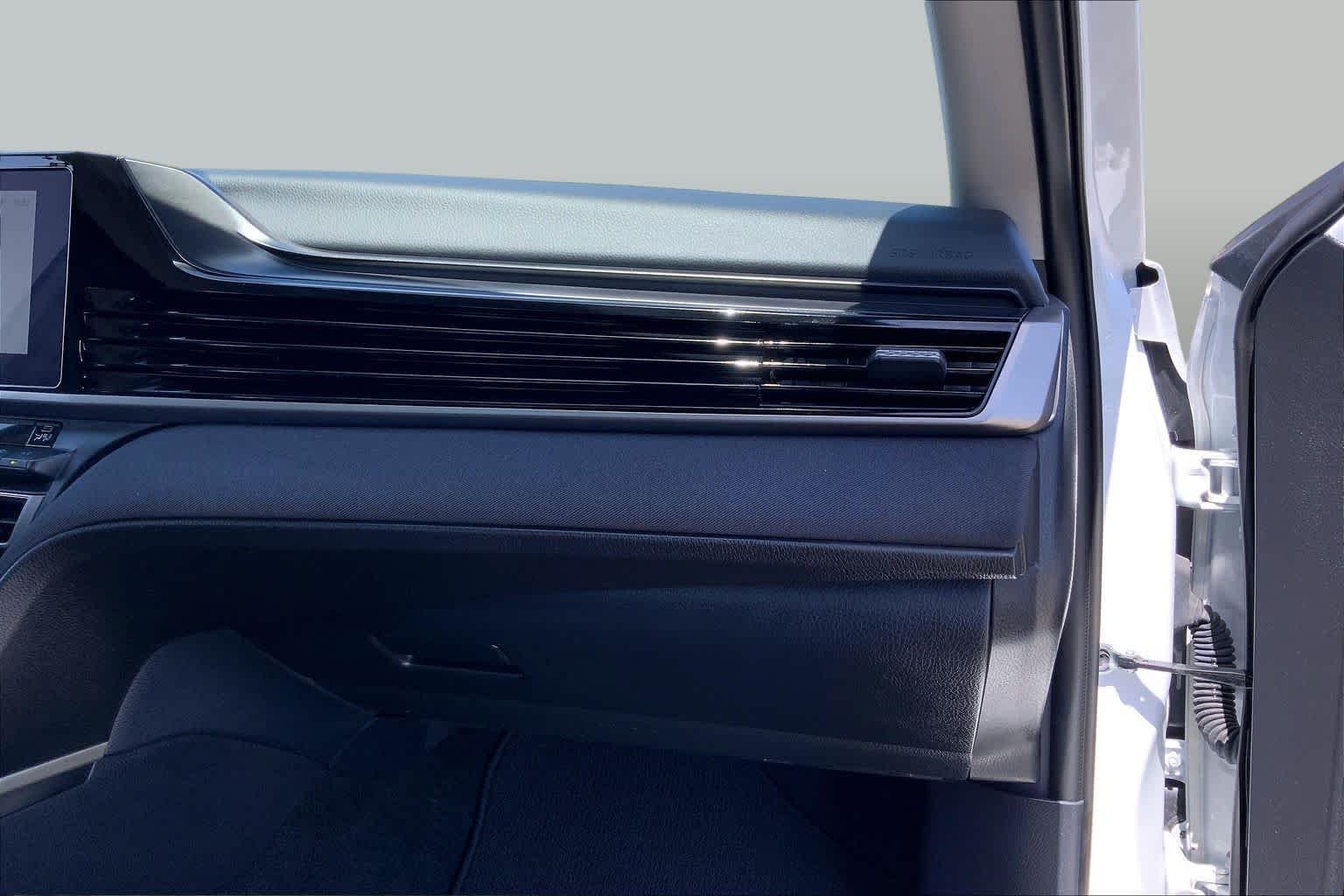 Used 2026 Ice Cap Toyota LE image 18