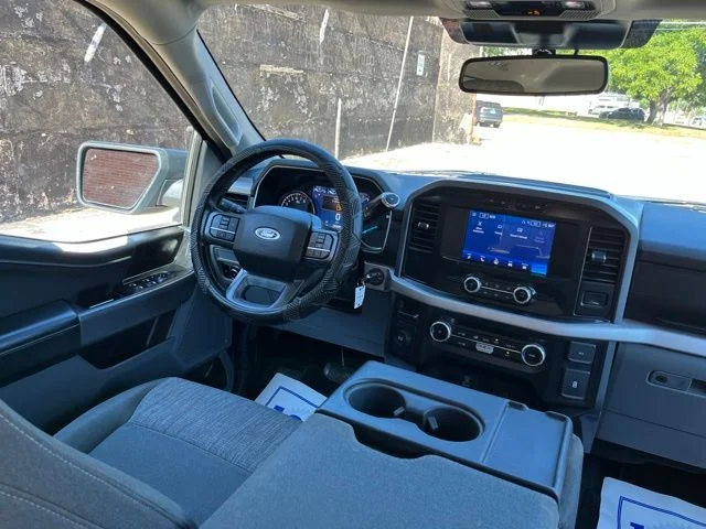 Used 2023 Silver Metallic Ford XLT image 19