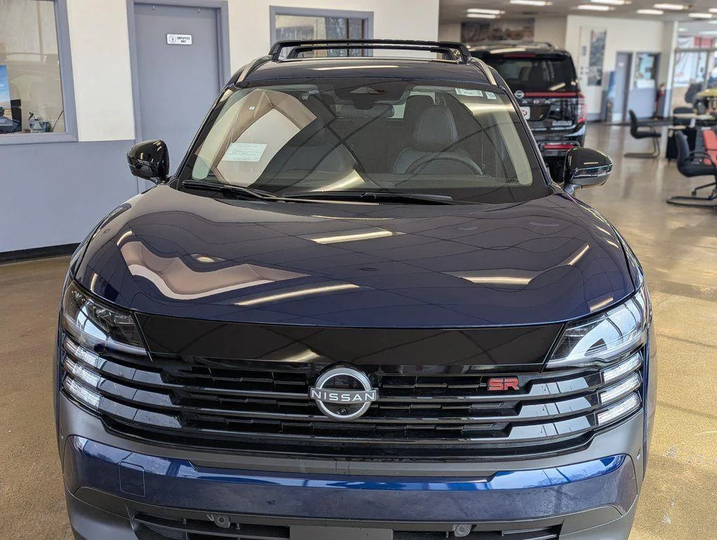 New 2026 Deep Blue Pearl Nissan SR image 13