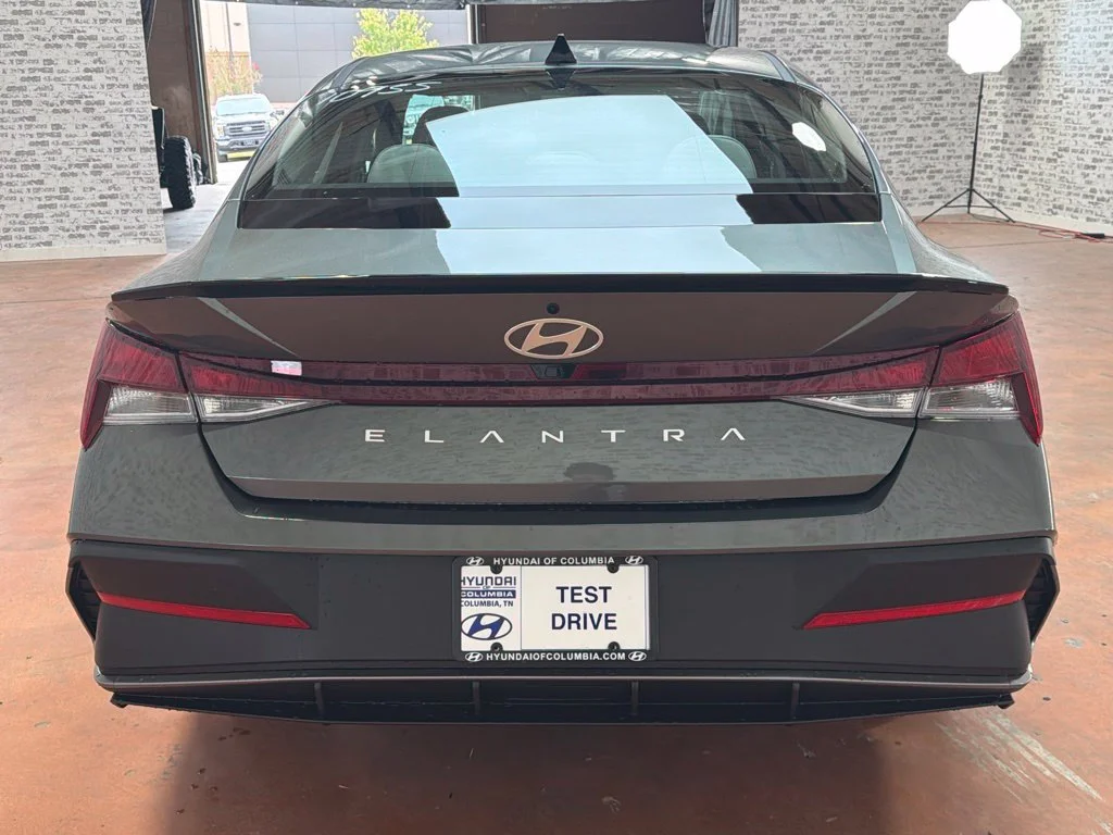 New 2026 Amazon Gray Hyundai SEL Sport Plus image 6