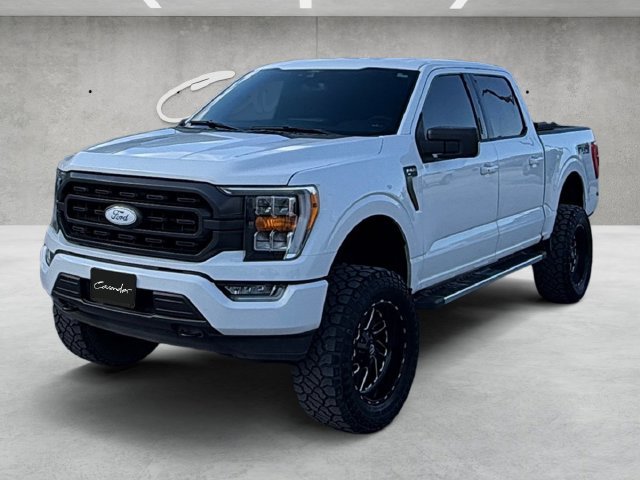 Used 2021 White Ford XLT image 1