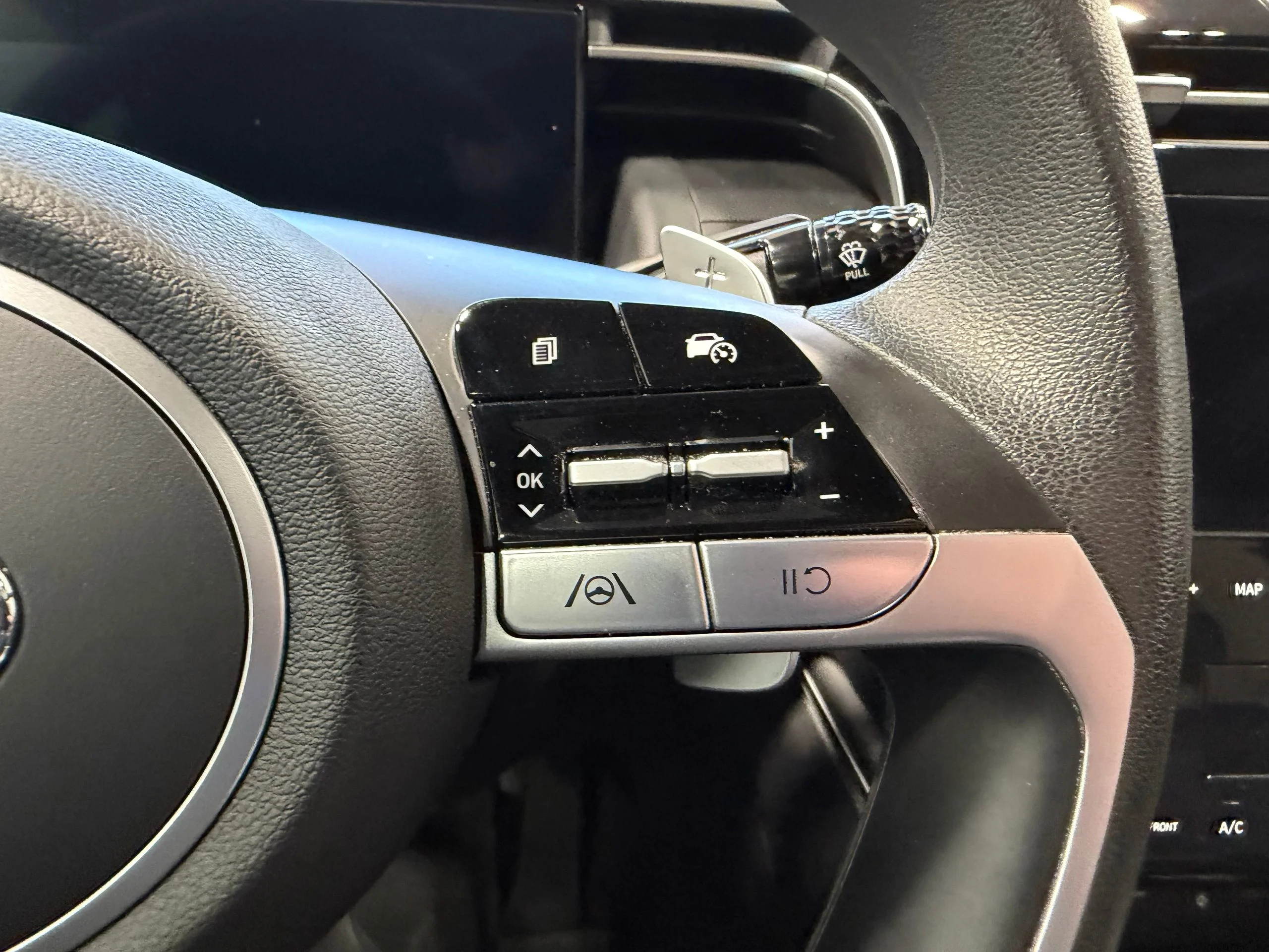 Used 2024 Black Hyundai NIGHT image 36