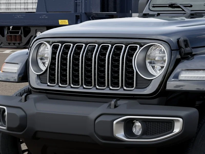 New 2026 Black Clear-Coat Exterior Paint Jeep Sahara image 36