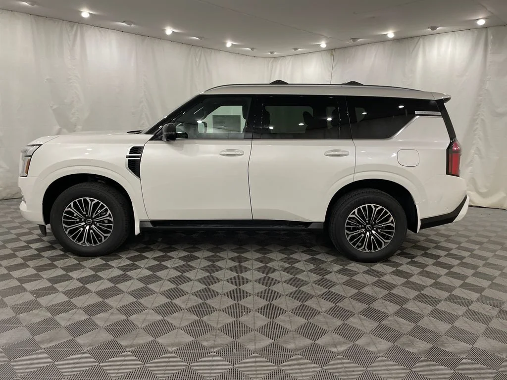 New 2026 Aspen White TriCoat Nissan SL image 12
