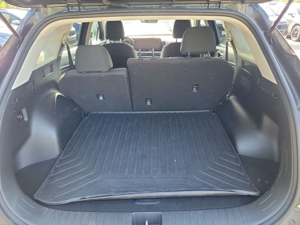 Used 2023 Fusion Black Kia LX image 14