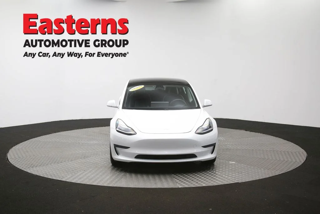 Used 2019 White Tesla Standard Range Plus image 48