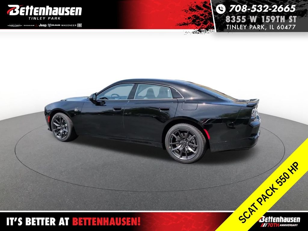 New 2026 Diamond Black Crystal Pearlcoat Dodge R/T Scat Pack image 9