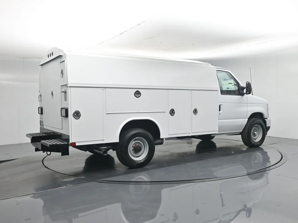 New 2026 White Ford Base image 27
