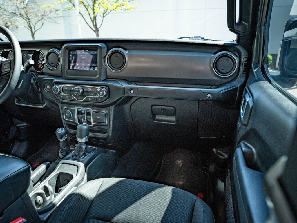 Used 2023 Granite Crystal Metallic Clearcoat Jeep Sport S image 45