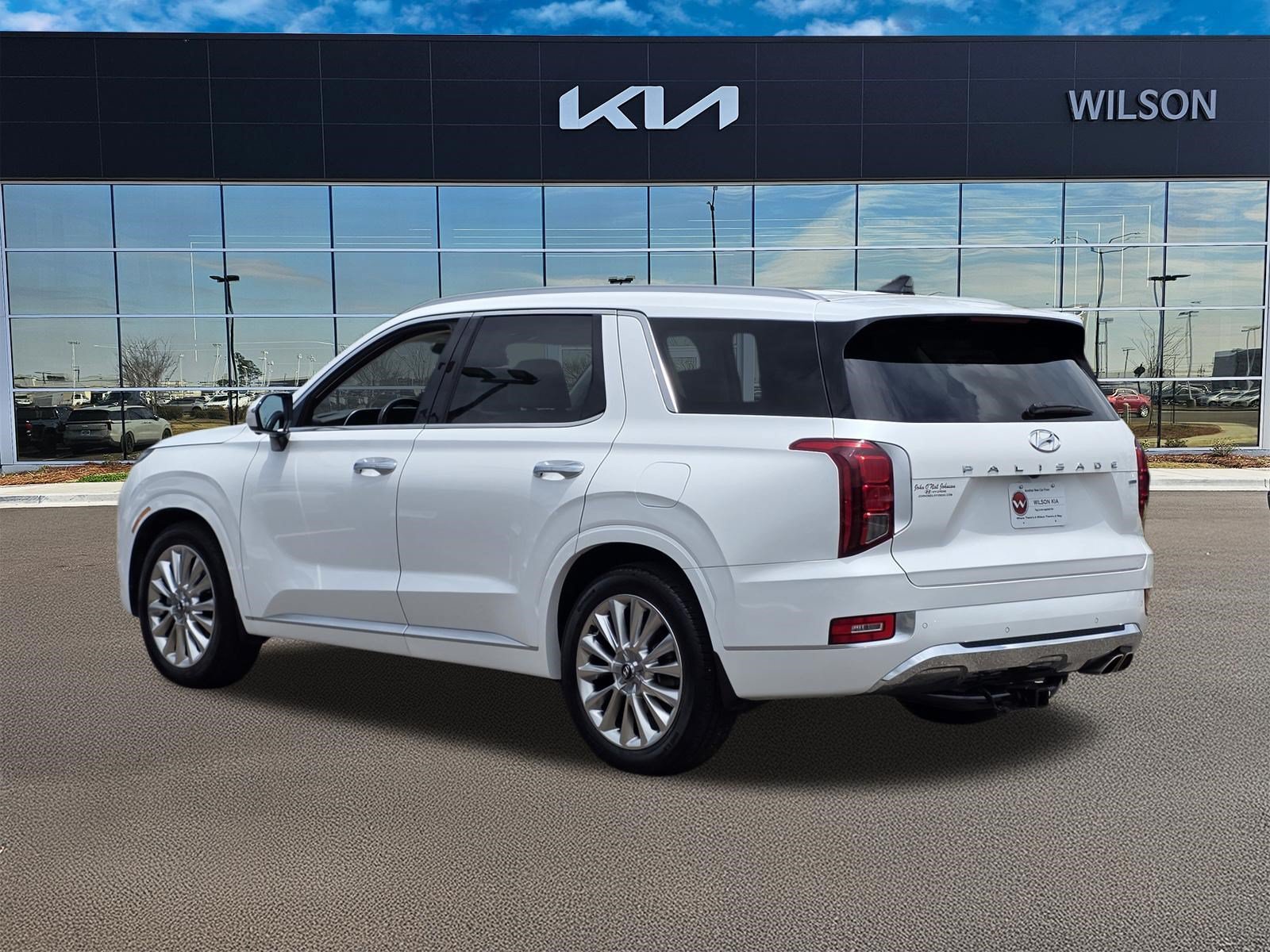 Used 2020 Hyper White Hyundai Limited image 6