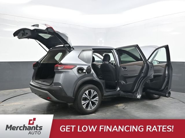Used 2022 Gray Nissan SV image 58