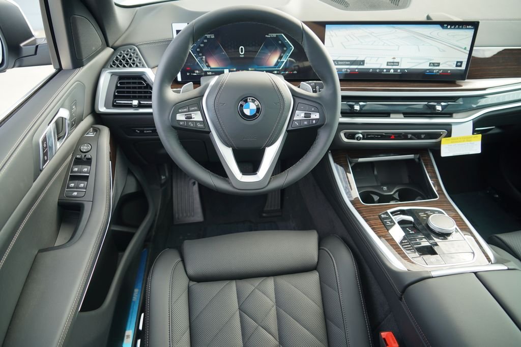 New 2026 Alpine White BMW sDrive40i image 18