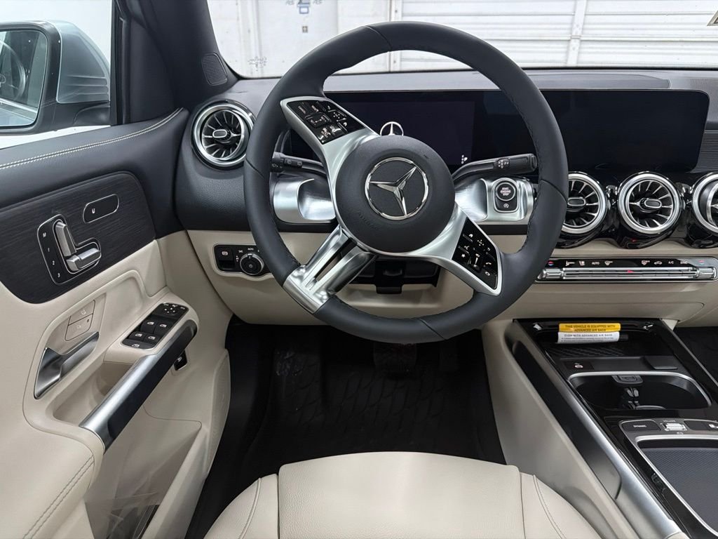 Used 2026 Cirrus Silver Metallic Mercedes-Benz GLB 250 image 20