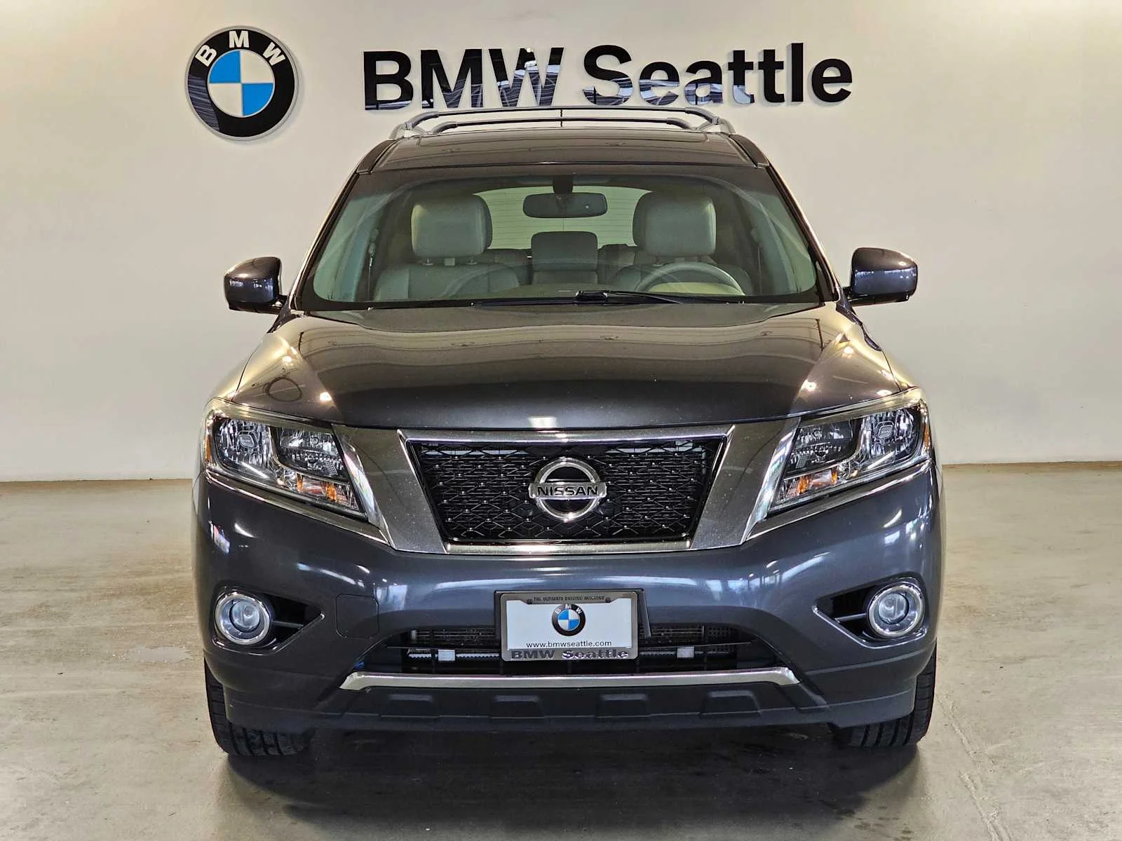 Used 2014 Dark Slate Nissan Platinum image 6