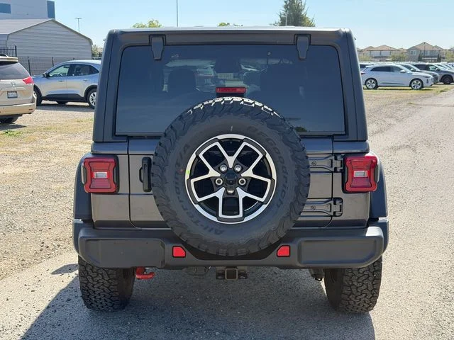 New 2026 Granite Crystal Metallic Clearcoat Jeep Rubicon image 10
