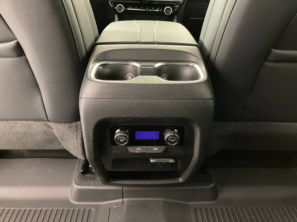 New 2026 Mosaic Black Metallic Chevrolet LT image 9