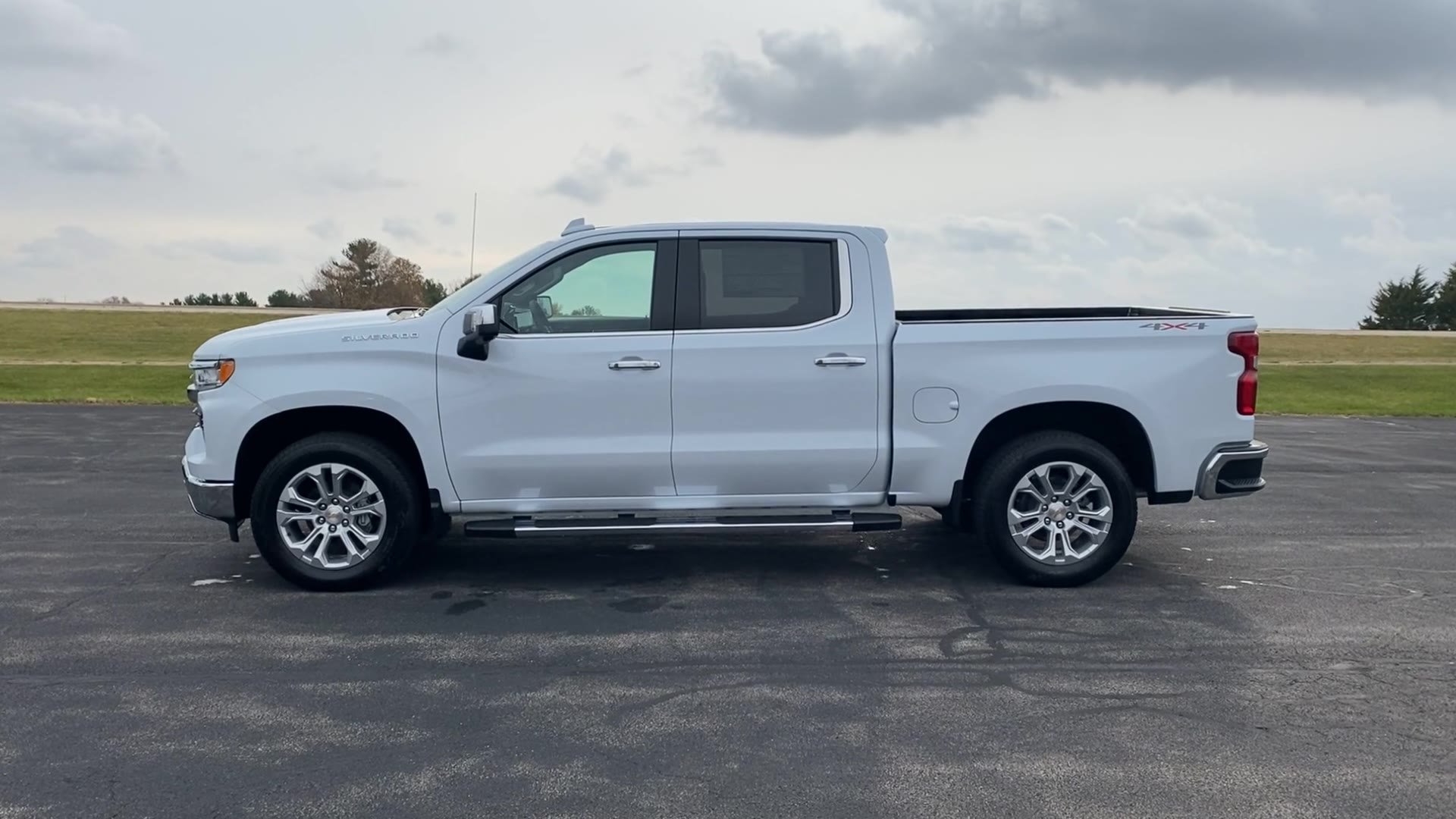 2026 Chevrolet Silverado 1500 LTZ - Photo 28