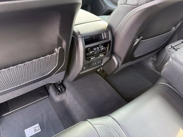 New 2026 White Jeep Altitude image 9