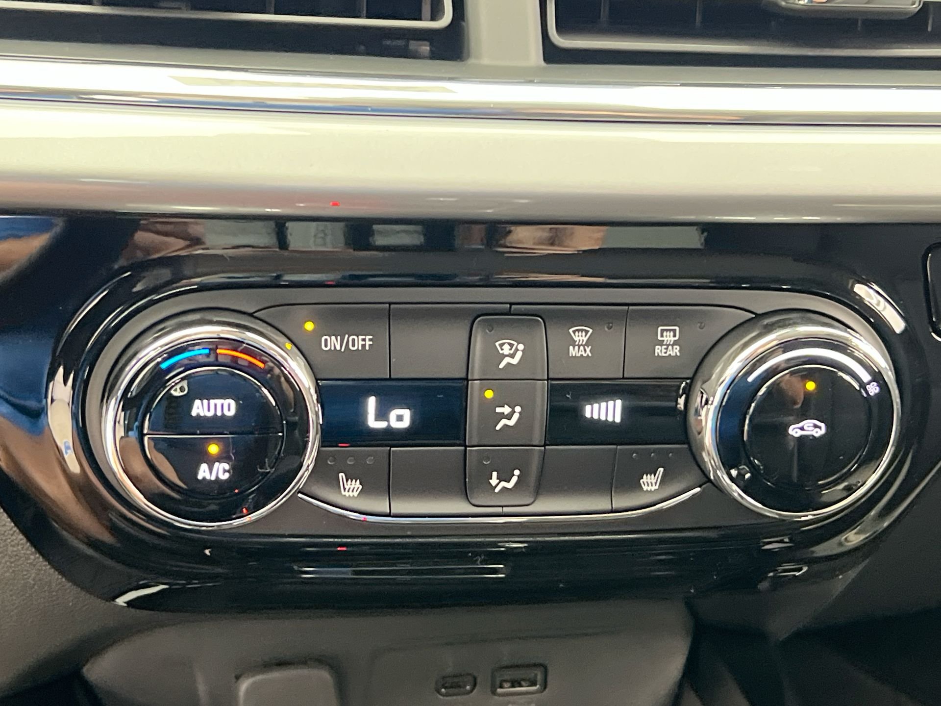 2026 Chevrolet Trax LT - Photo 71