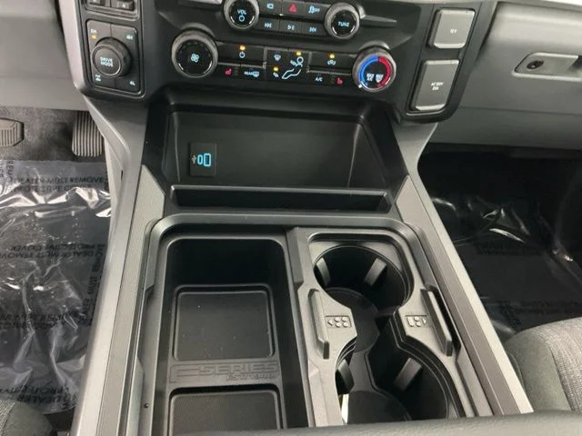 New 2026 Agate Black Ford XLT image 23