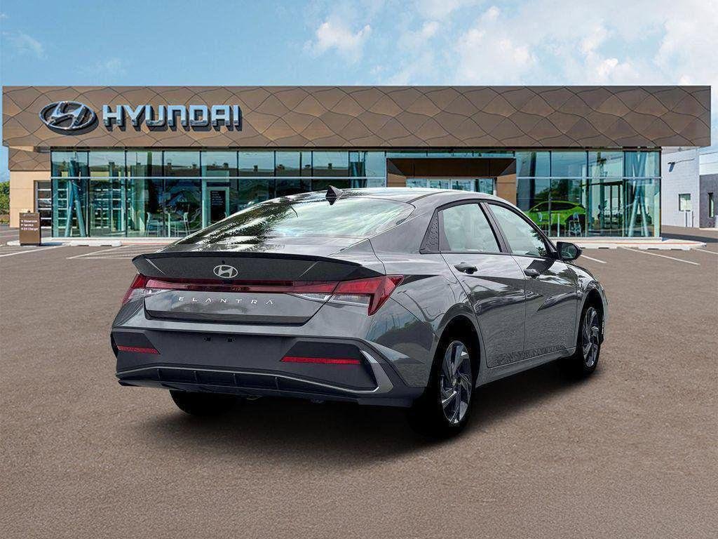 New 2026 Gray Hyundai SEL Sport image 7