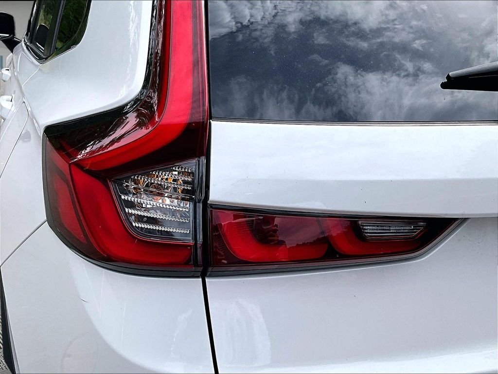 Used 2024 White Honda Sport Touring image 27