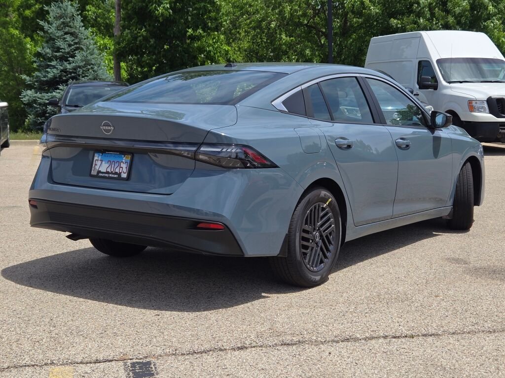 Used 2026 Gray Nissan SV image 11