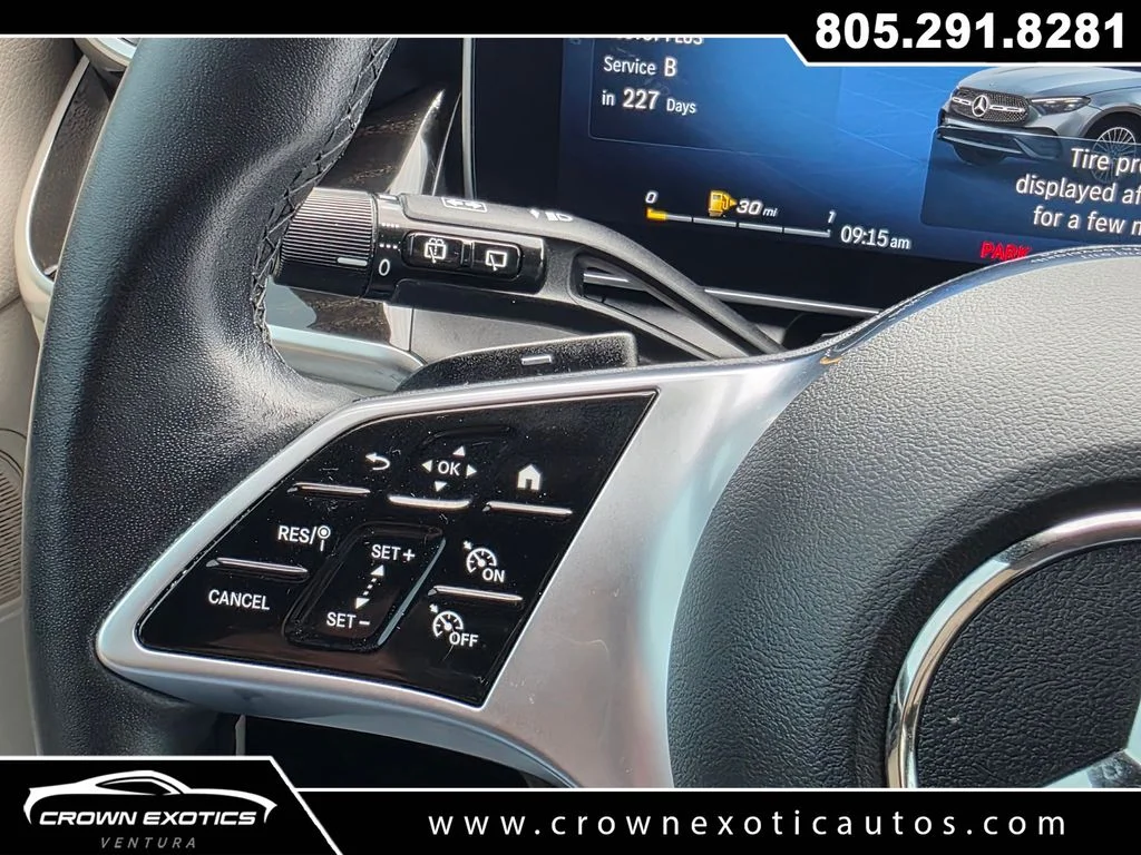 Used 2023  Mercedes-Benz GLC 300 image 27