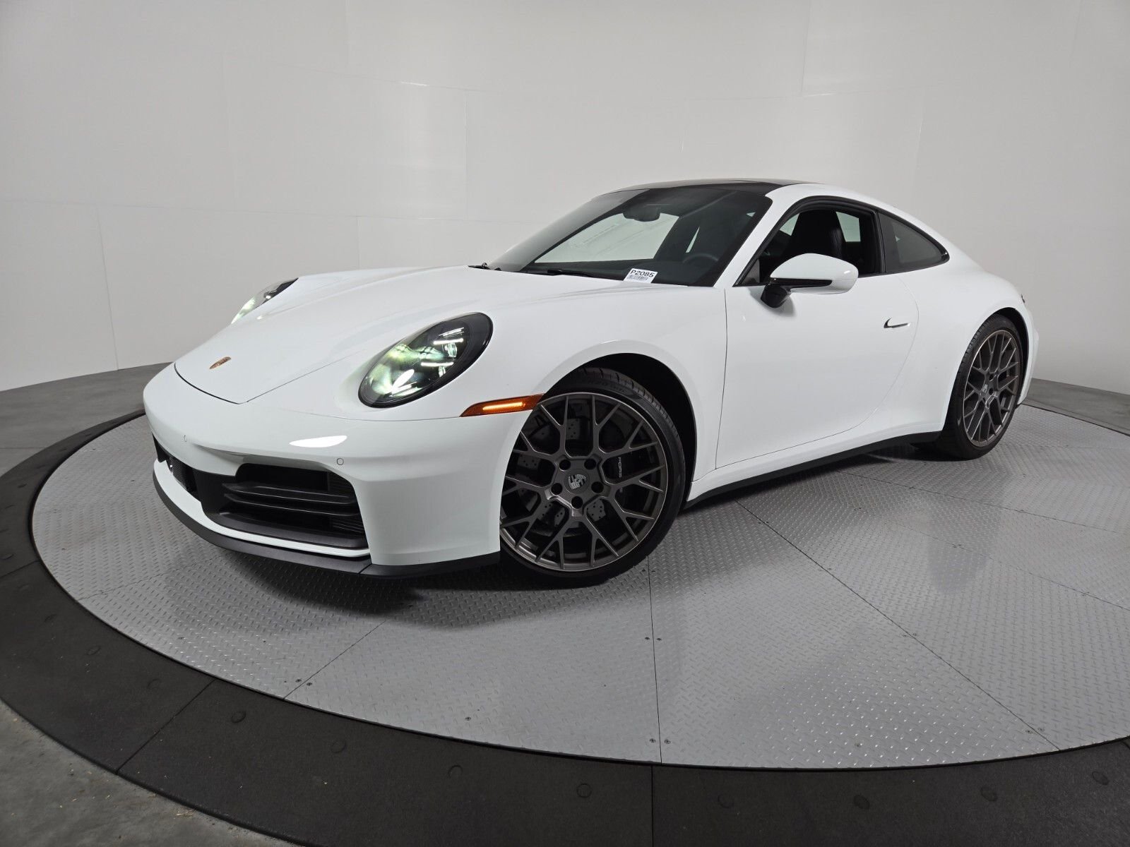 2025 Porsche 911 Carrera