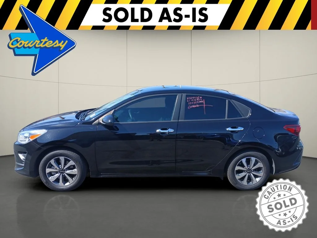 Used 2021 Black Kia S image 4