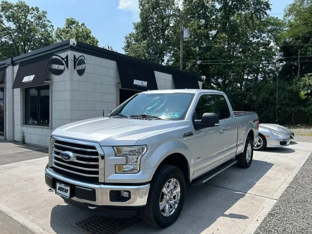 2015 Ford F150 Super Cab XLT Pickup 4D 6 1/2 ft