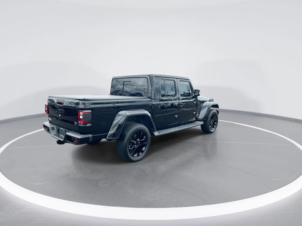 Used 2022 Black Jeep High Altitude image 8