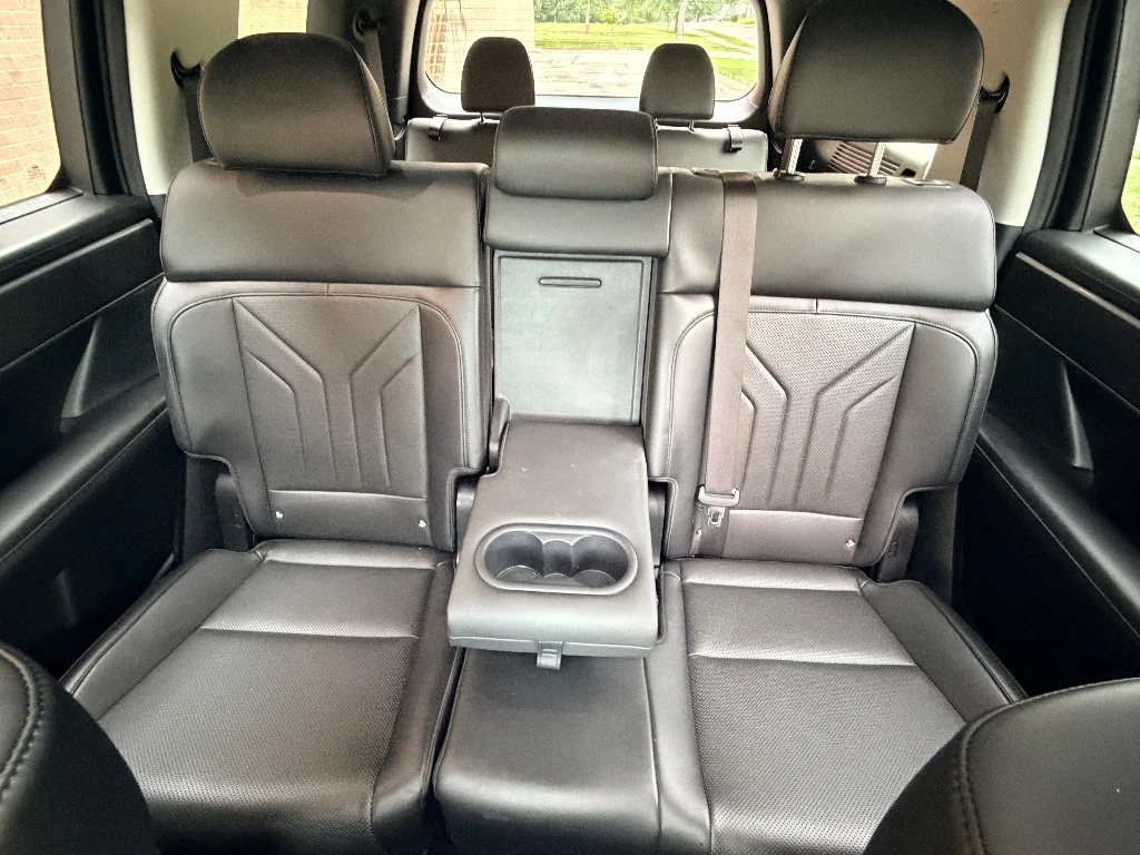 Used 2025 Atlantis Blue Hyundai XRT image 29